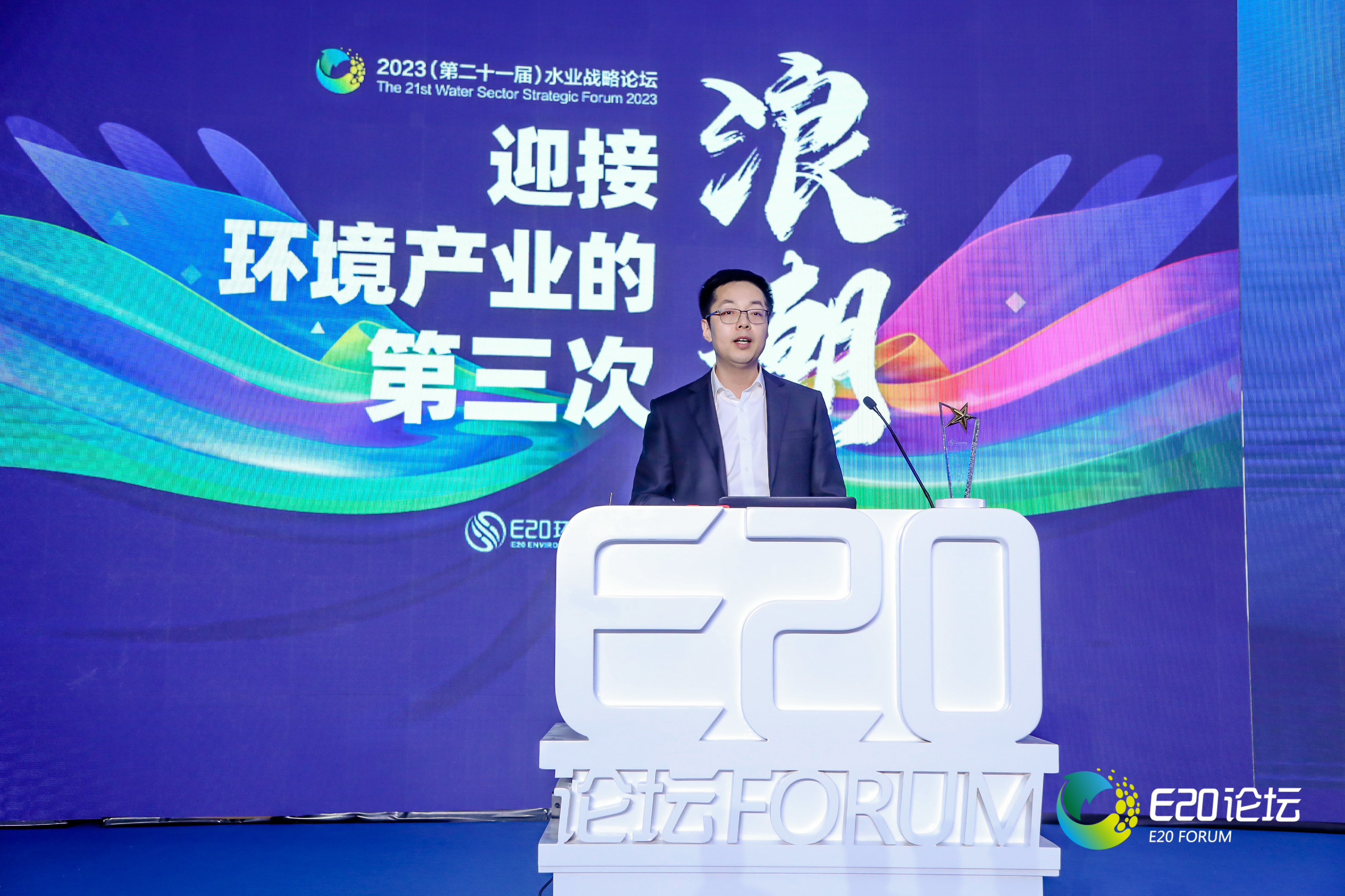 既要“顶天”又要“立地”混改后hjc黄金城官网登录入口如何发挥国家队技术企业优势？